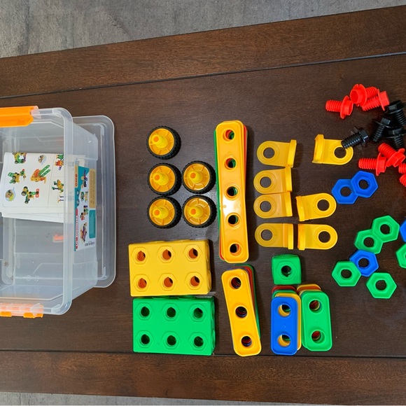 Colorful Building Blocks Set - Picture 2 of 2